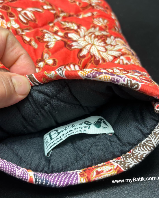 Batik Oven Mitten
