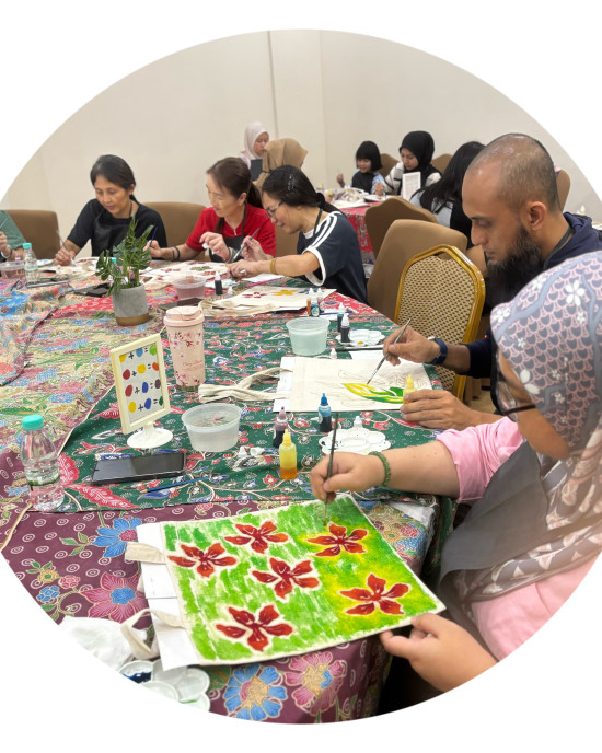 HRD Corporation Claimable Batik Training Course Package for 30 pax Half Day 4 Hours